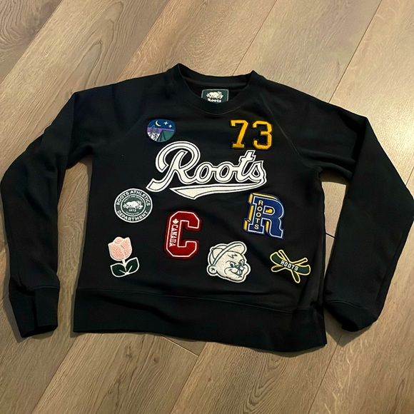 Roots Vintage Crewneck - Picture 1 of 3